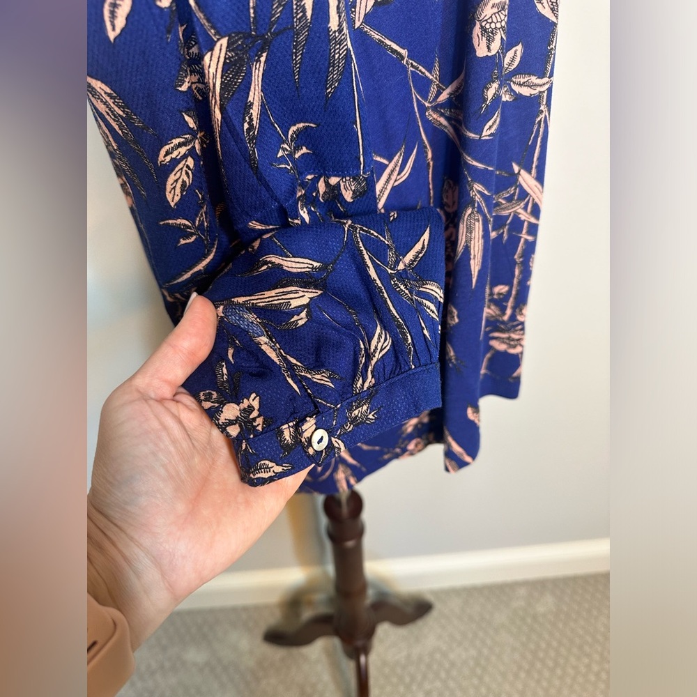 Sz M Anthropologie embroidered floral boho ballon sleeve v neck blouse top blue - Picture 5 of 7